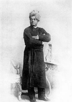 Swami Akhandananda